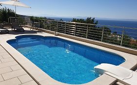 Apartments Karlo